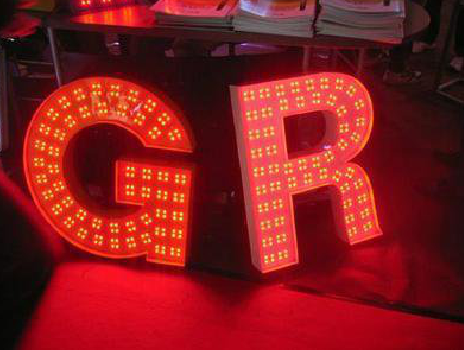 紫云LED发光字有哪些优势？